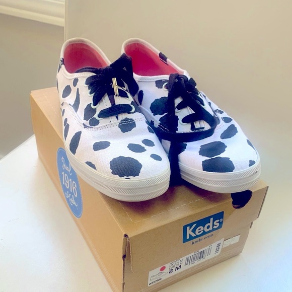 BNIB KEDS Goody Two shoes Dalmatian sneakers, 8M - Picture 2 of 5
